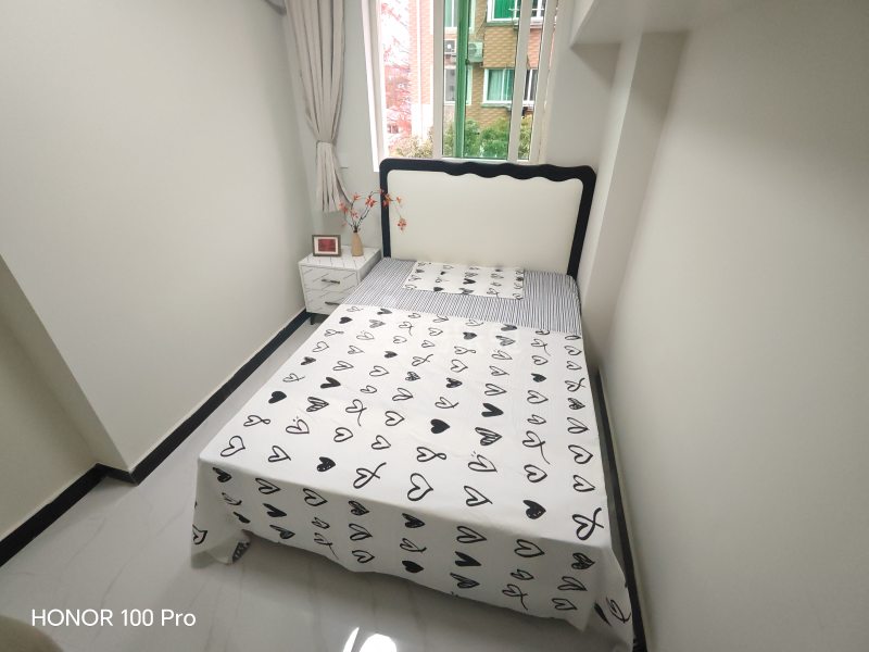 杨泰一村（杨泰路338弄）18524819卧室图1