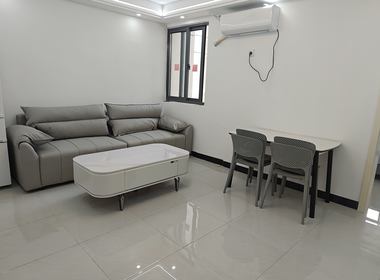 新场聚福里 1室1厅1卫