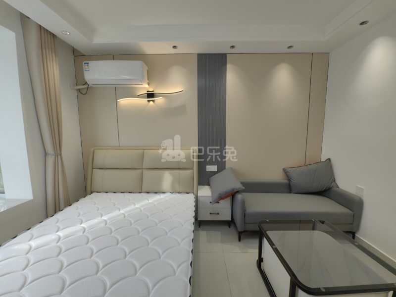 和龙新苑18571287卧室图2