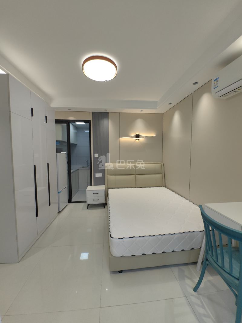 和龙新苑18571289卧室图2