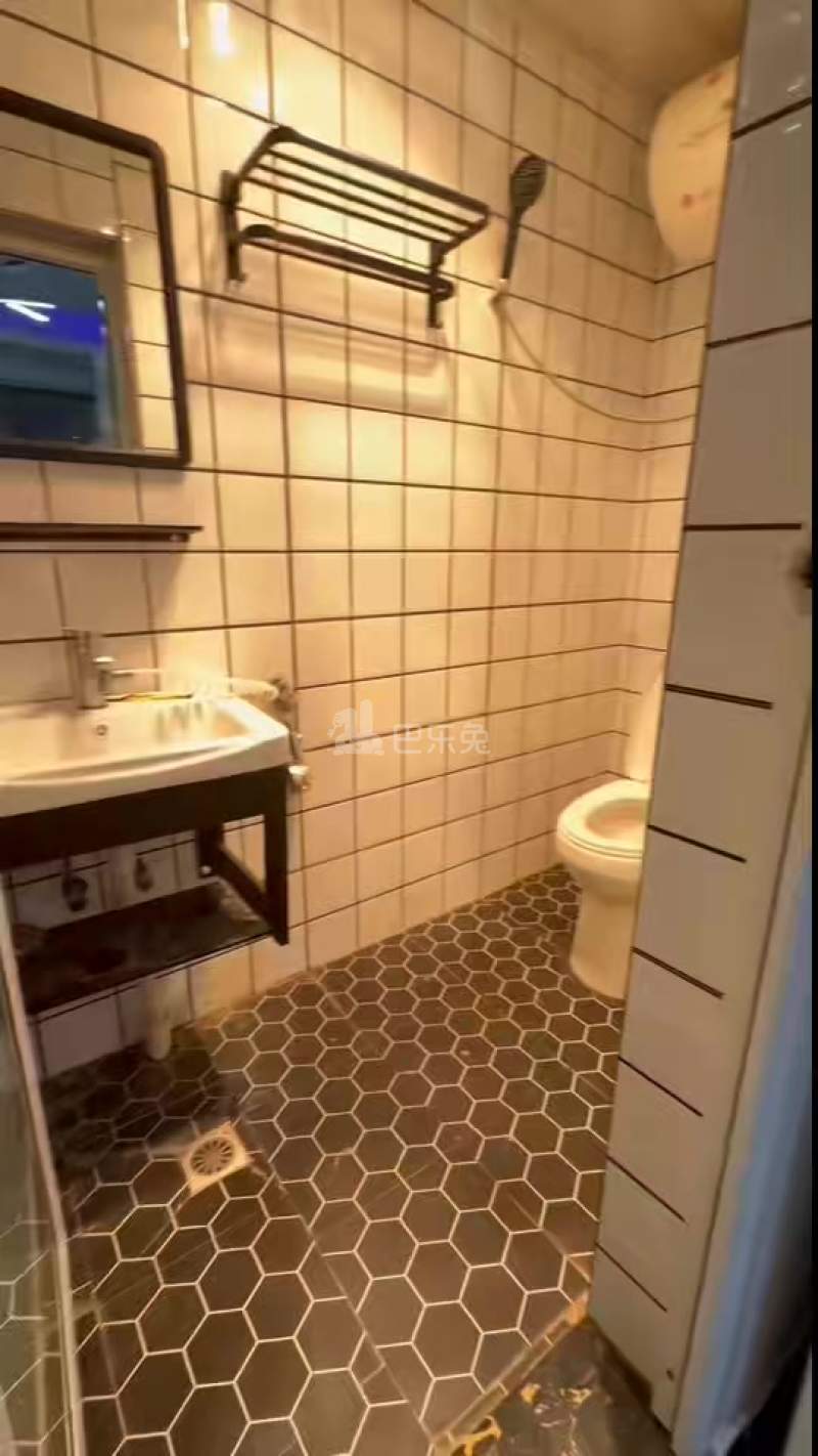 艮兴嘉苑18600555周边环境图0