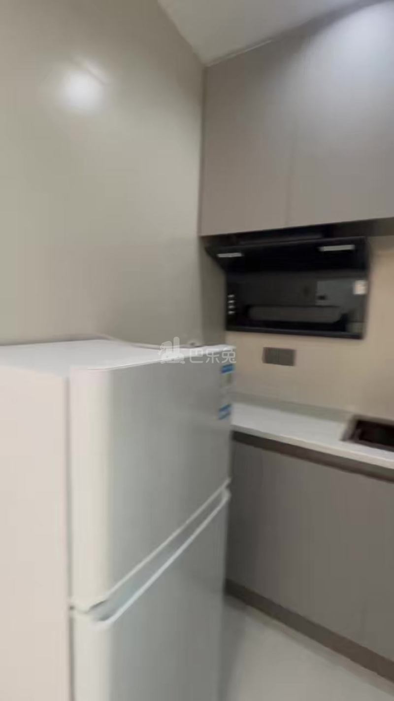 新和嘉苑18607264周边环境图0