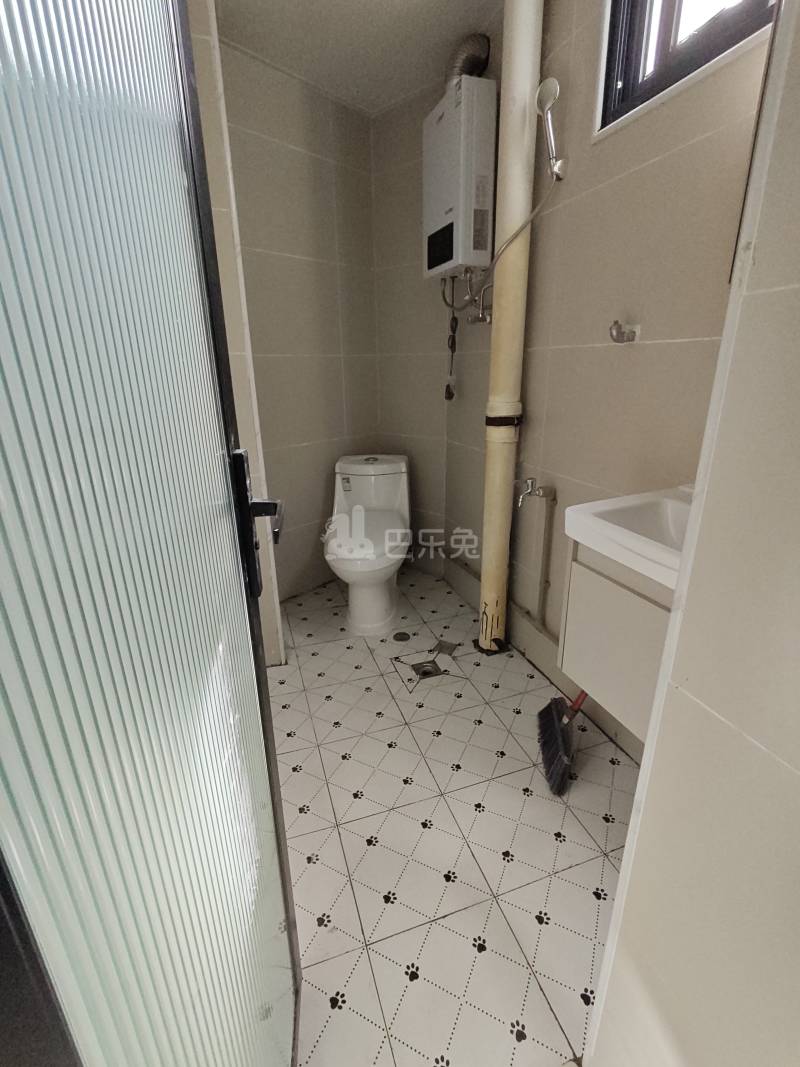 东组团住宅区（康佳苑西）18612793卫生间图4