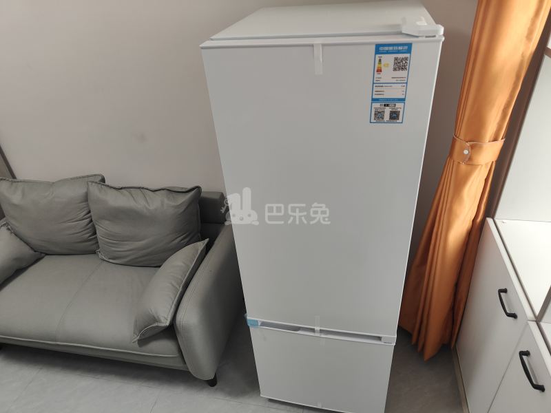 浦凌佳苑18613749客厅图4