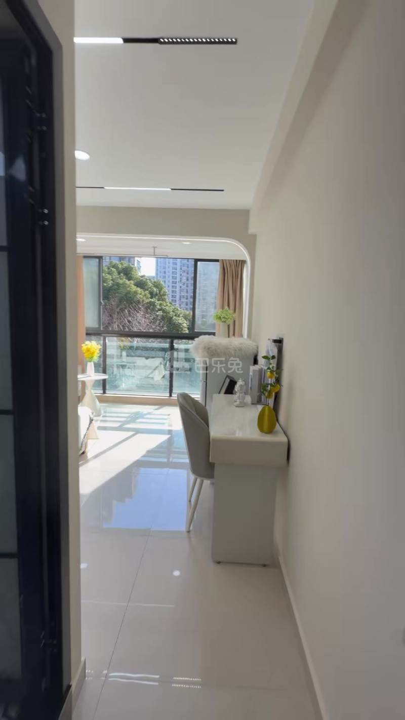 新和嘉苑18671883周边环境图0