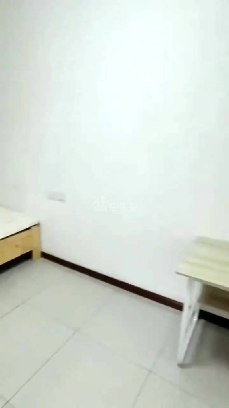 鸿岭花园18684945周边环境图0