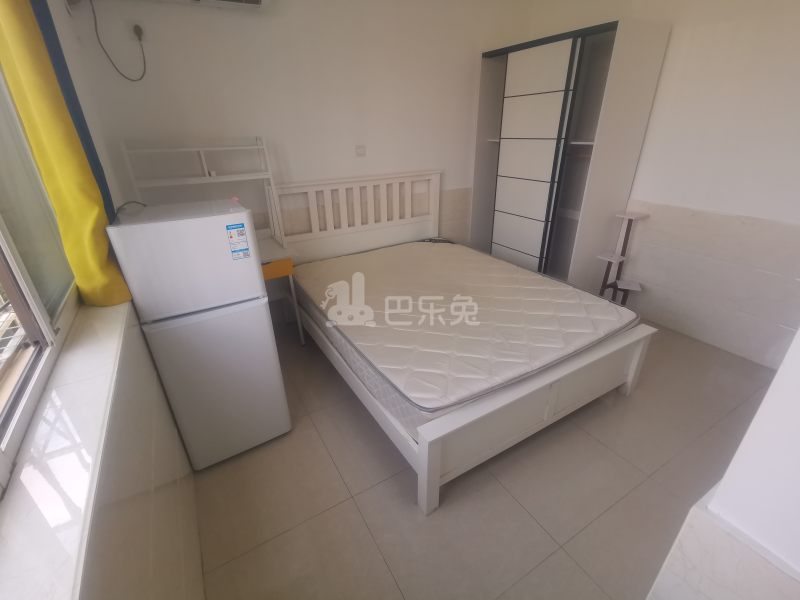 陆家角馨苑东区186440卧室图0