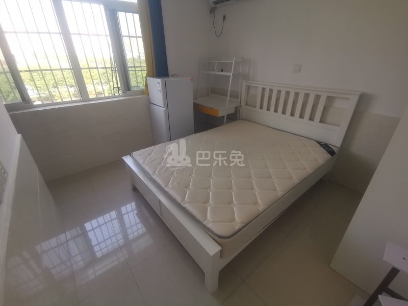 陆家角馨苑东区186440卧室图1