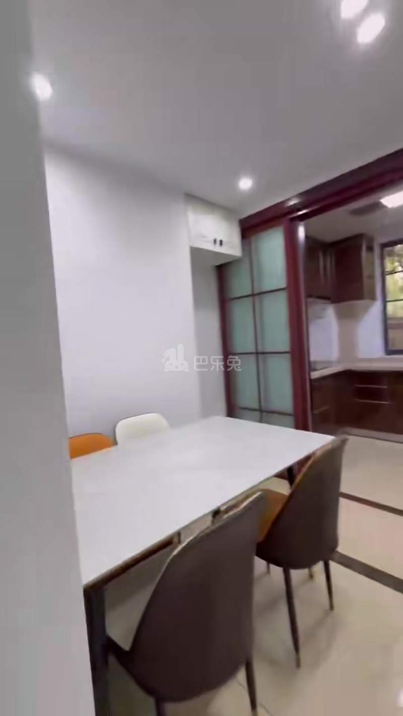 香滨湾花园18702513周边环境图0