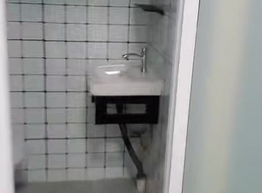 行南花园（虹梅南路1776弄） 