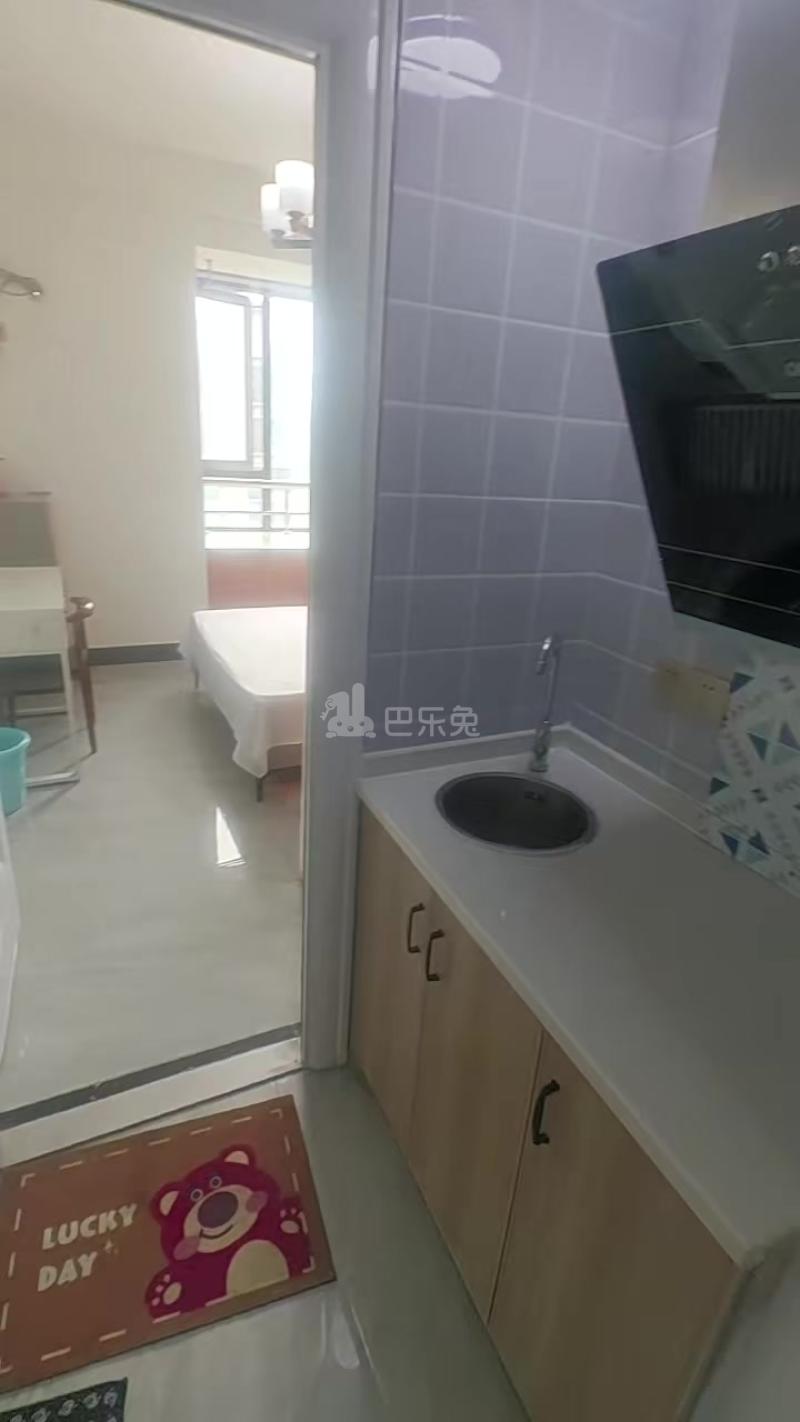 新和嘉苑18782104周边环境图0