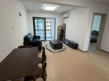 宝江嘉苑 2室2厅1卫