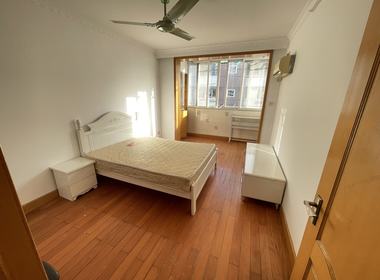 曹杨五村梅花园 2室1厅1卫