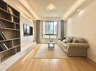 云和花园 1室2厅1卫