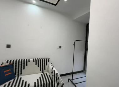 联胜新府 1室1厅0卫