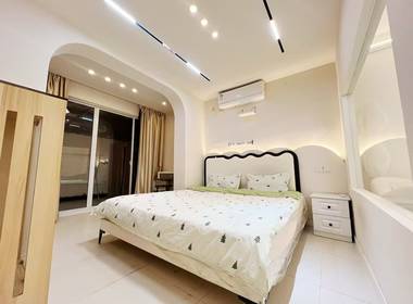 嘉秀坊 1室2厅1卫