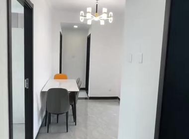 中星海兰苑 3室1厅1卫