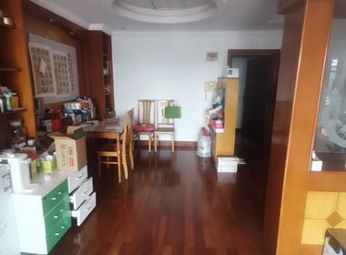 同科公寓 3室2厅2卫