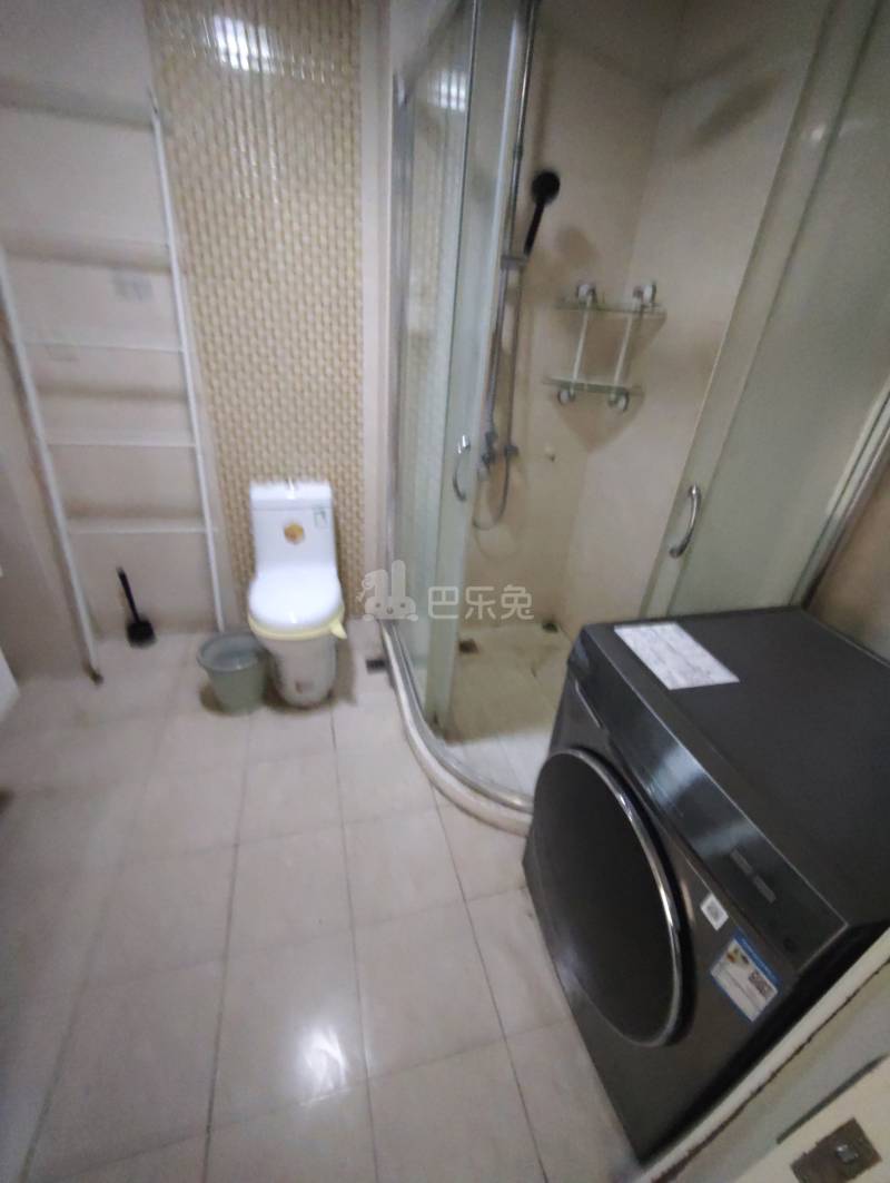 宇泰公寓1688038卫生间图20