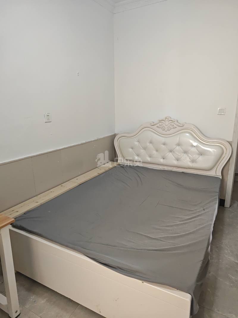 久富苑1893654卧室图2