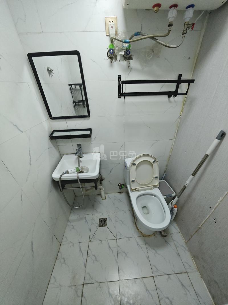 阳光城市家园203611卫生间图12