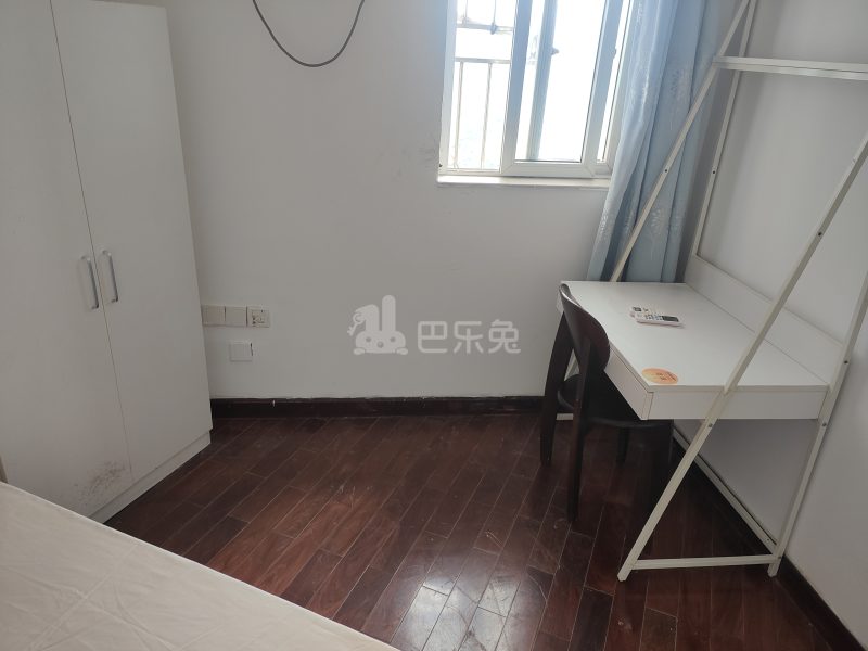 深南花园2073177卧室图2