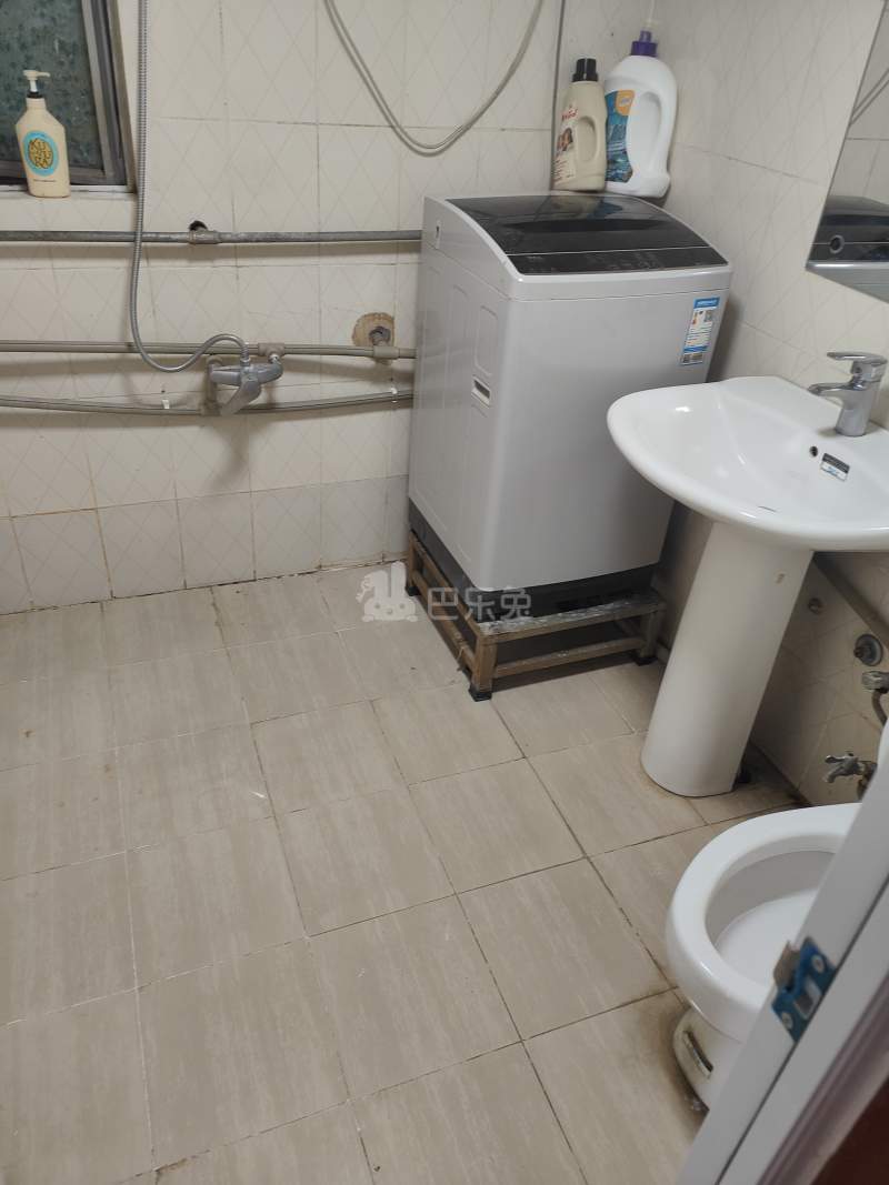 深南花园2073177卫生间图11