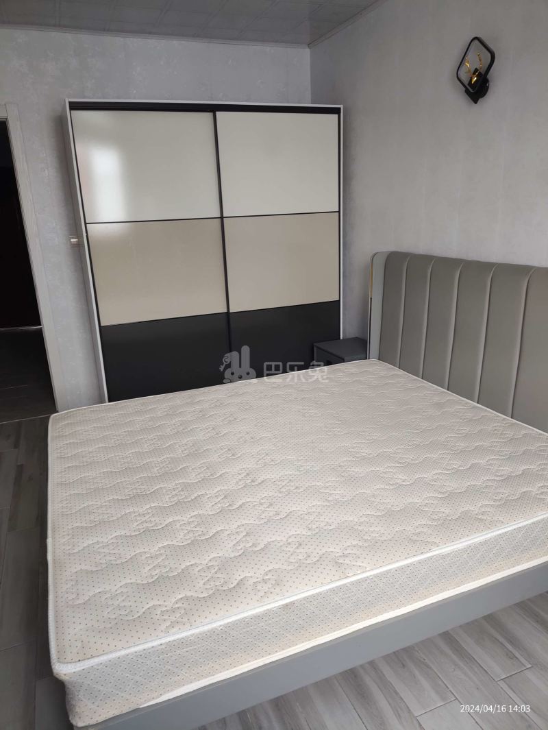 上钢四村209293卧室图1