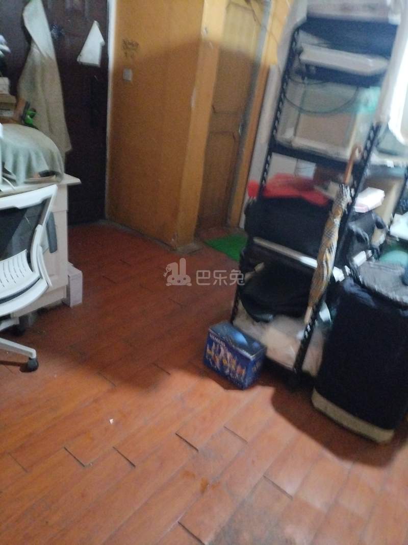 华泾绿苑2148606客厅图6