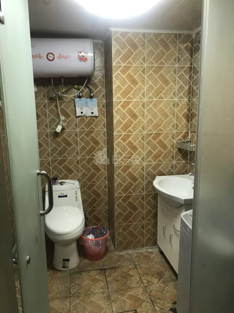 松合大厦2栋2154800卫生间图3