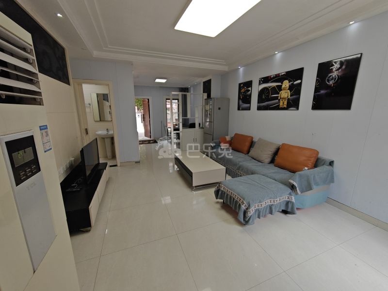 绿地布鲁斯小镇二期2164613客厅图6