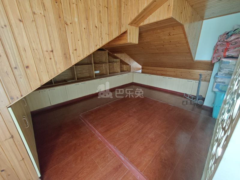 绿地布鲁斯小镇二期2164613卧室图3