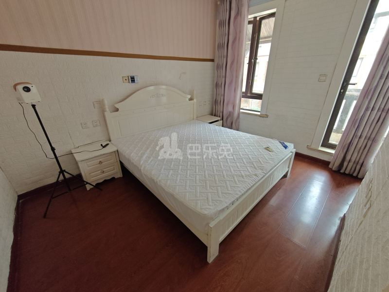 绿地布鲁斯小镇二期2164613卧室图0