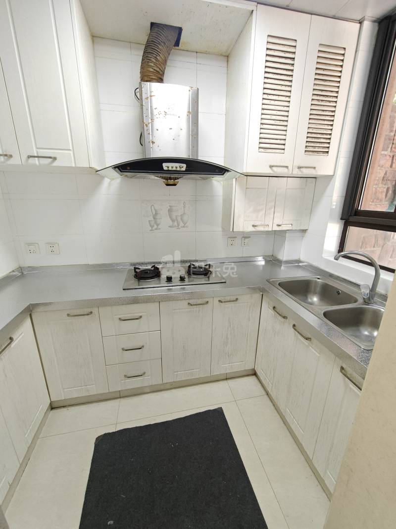 绿地布鲁斯小镇二期2164613厨房图12