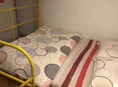 寓言公寓庆春路店 1室1厅1卫