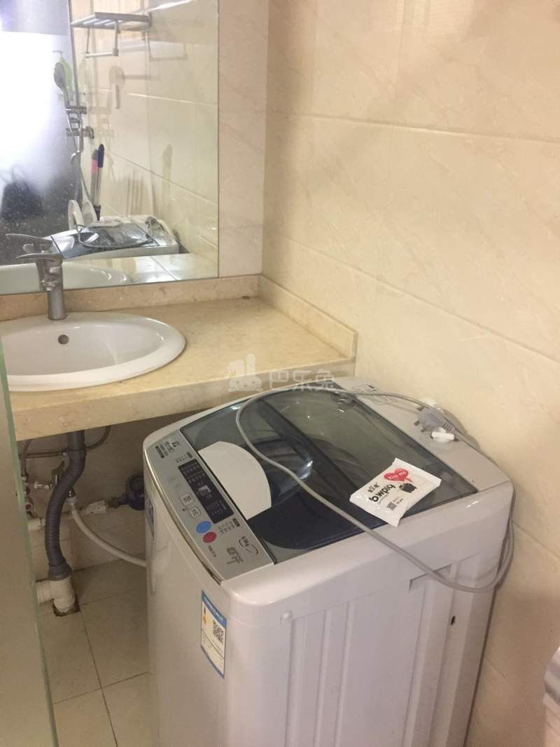 极客公寓（中大银泰店）2180551卫生间图6