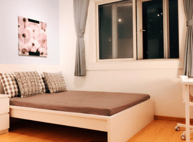 E30中心公寓 1室0厅1卫