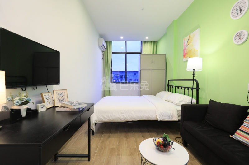 苏鹿公寓（双龙店）2190328卧室图2