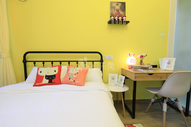 苏鹿公寓（双龙店）2190343卧室图2