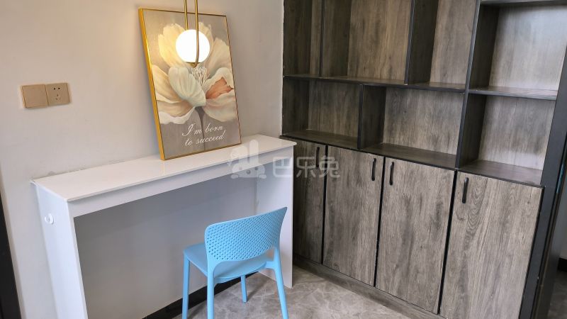 川杨新苑一期北区219479客厅图4