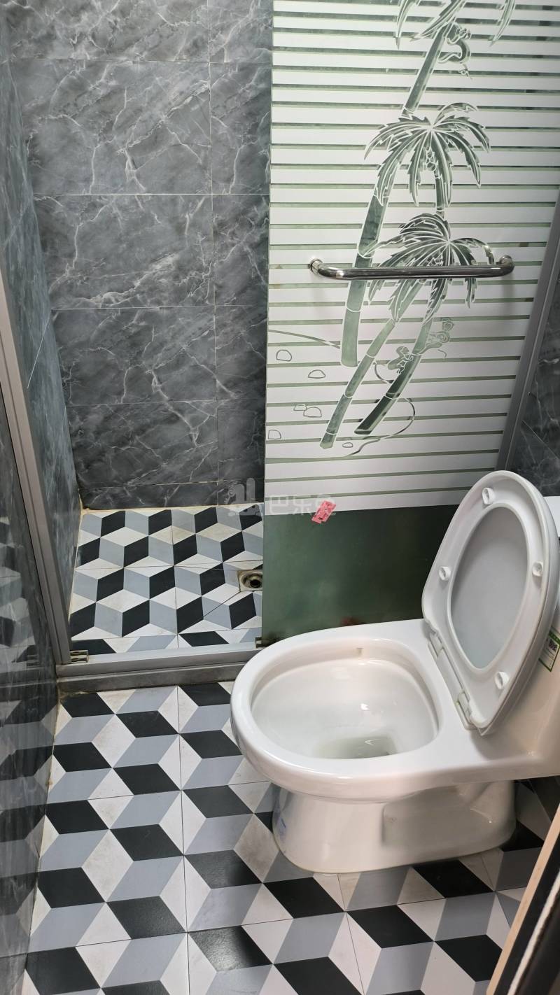 川杨新苑一期北区219479卫生间图7