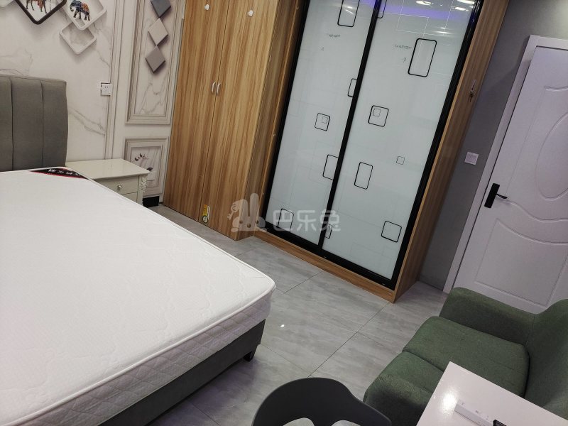 徐汇长春苑222916卧室图2