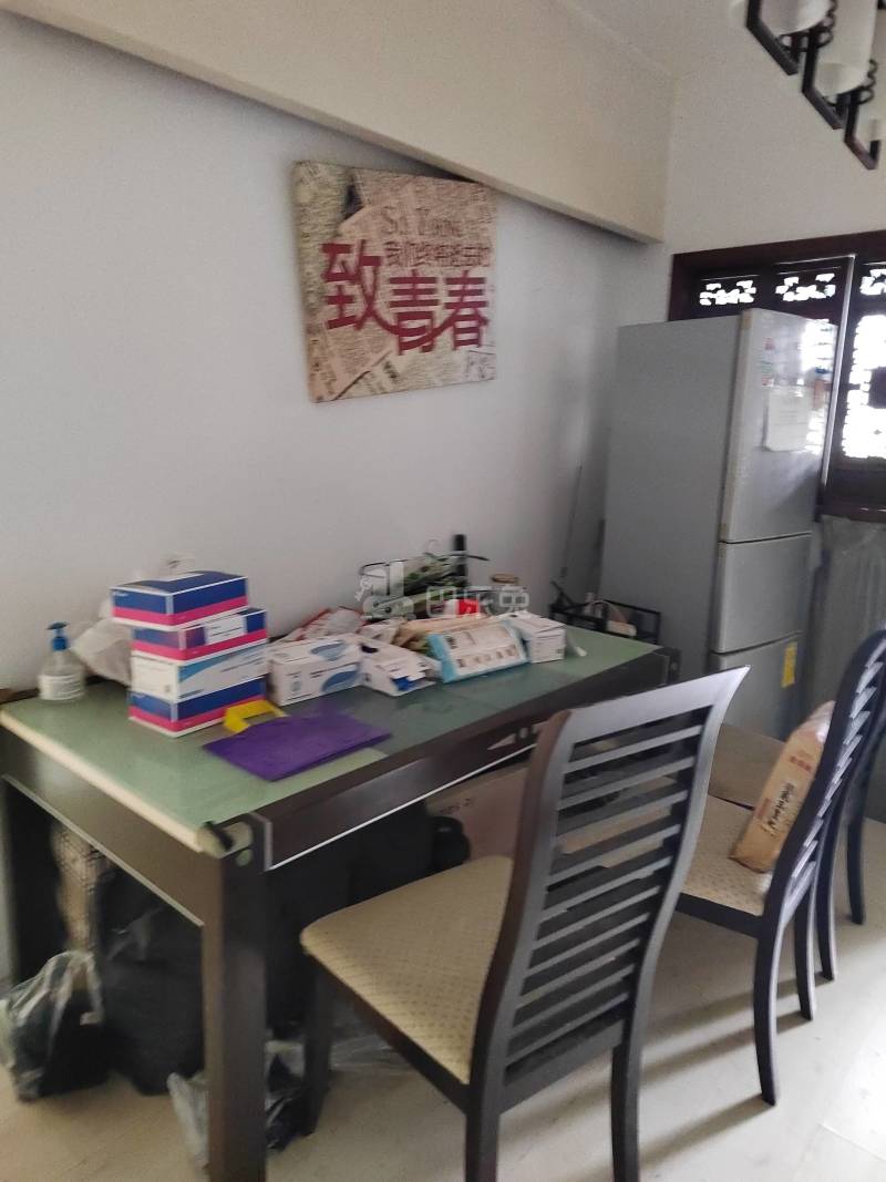 万邦都市花园2256011客厅图8