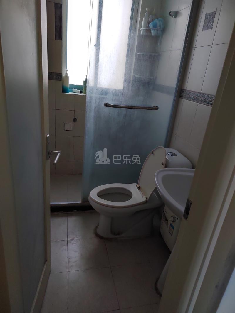 万邦都市花园2256011卫生间图14