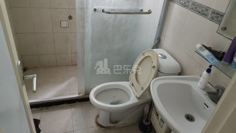 万邦都市花园2256011卫生间图12