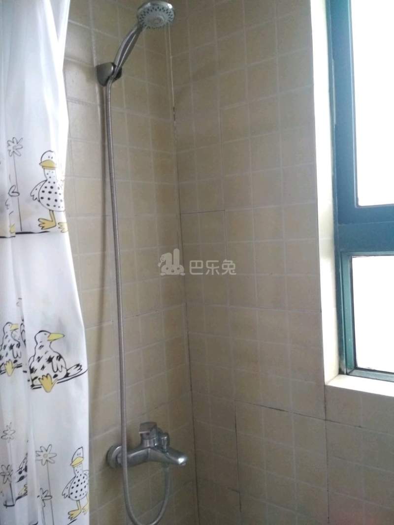 久华佳苑1期2259211卫生间图21