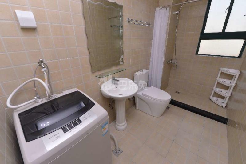 久华佳苑1期2259211卫生间图22