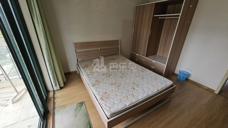 久华佳苑1期2259211卧室图2