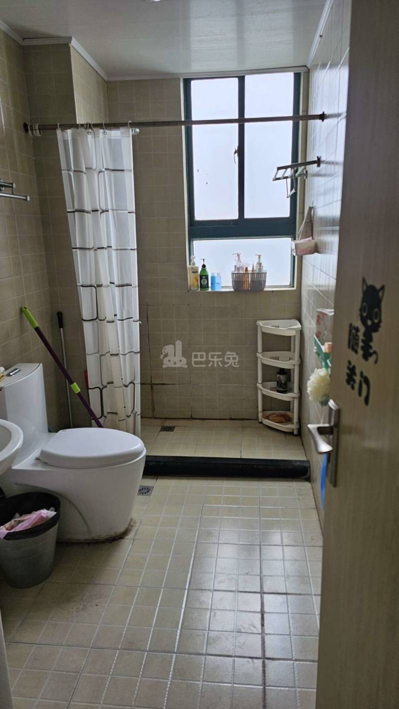 久华佳苑1期2259211卫生间图15