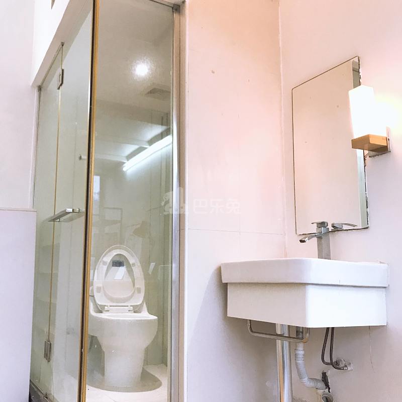 优+国际青年社区（凤凰社区）2293617卫生间图4